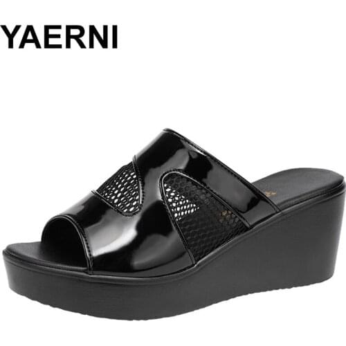 YAERNI Female Shoes Womens Slippers Outdoor Slides Med Fretwork Heels On A Wedge Platform 2021Flat Fabric PU Rome Patent Leather