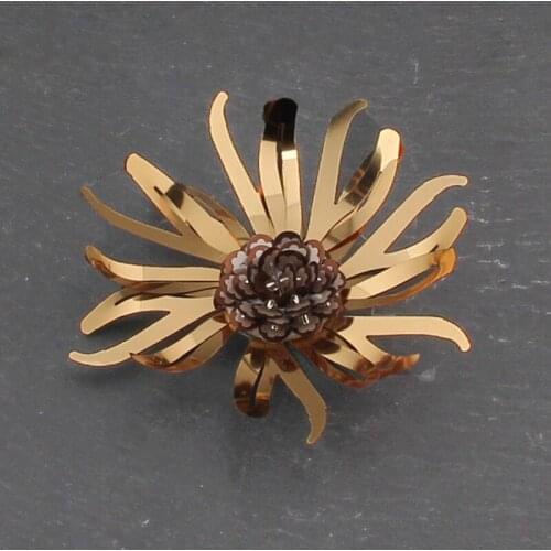 Women Fashion Golden Shiny Handmade 3D Sequins Sunflower Chrysanthemum Two-way Brooches Lapel Pins Hair Clips Accessories Gifts