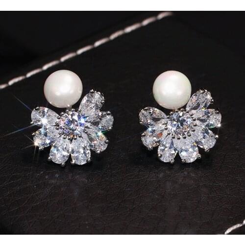 Korea Zircon Snowflake Pearl Hypoallergenic 925 Silver Personalized Fashion Female Earrings Bridal Jewelry Christmas Gift