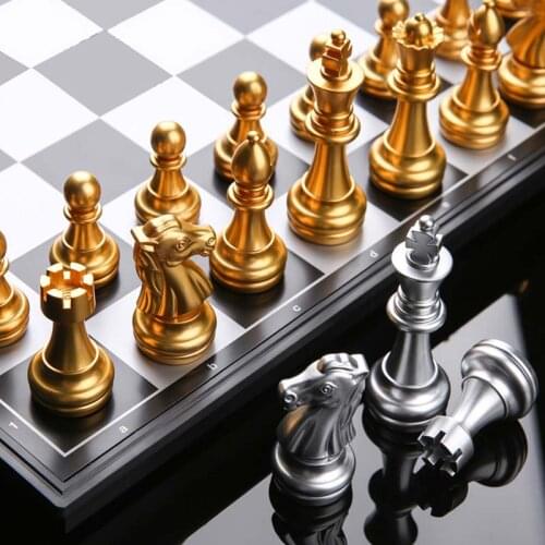 Magnetic Chess Set With Chessboard Gold Silver Foldable 32 Gold Silver Chess Pieces Board Game Chess Figure Sets Szachy Checker