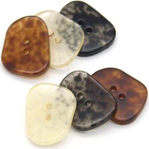 30mm 38mm 44mm Large Resin Horn Suit Buttons For Clothing Jacket Sweater Transparent Decorative DIY Sewing Accessories Wholesale