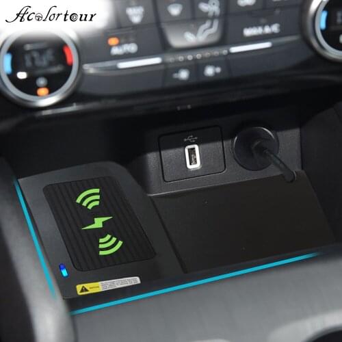 Car wireless charger for focus st 2019 mk4 2018 2020 center console phone holder accessories for huawei p30 fast charging panel