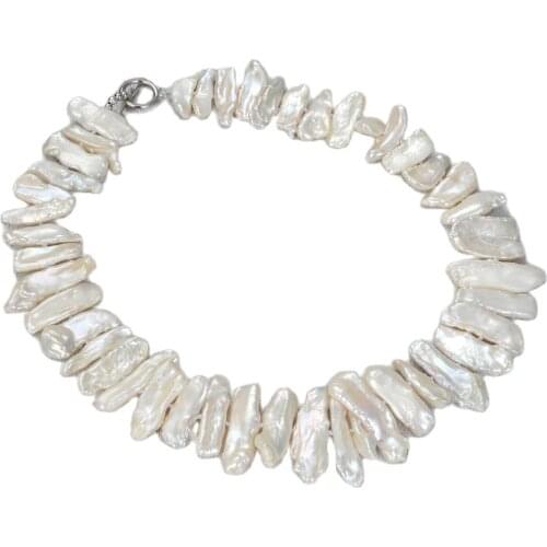 GG Jewelry Charming Natural White Biwa Pearl Necklace