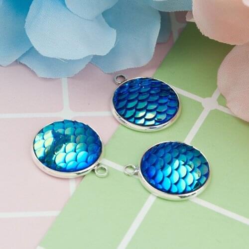 Mermaid series Handmade Blue AB color fish Flake Resin Patch Circular Zinc alloy Pendants For Woman DIY Necklace Jewelry