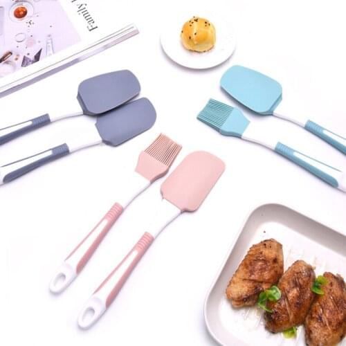1Pc Multifunction Baking Tools Silicone Oil Brush Heat-Resistant Butter Scraper Spatula Kitchen Cooking Accessories Random Color