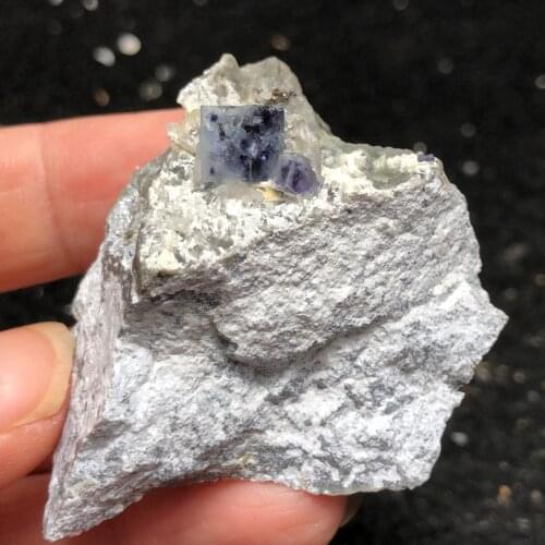 35.3gNatural purple fluorite and crystal home decoration healing ring vein protolith teaching crystal gem mineral specimen
