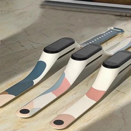 Strap For Xiaomi Mi Band 6 5 4 3 watch band colorful soft Silicone replacement bracelet For XiaoMi band5 band6 Mi5 Mi6 Wristband