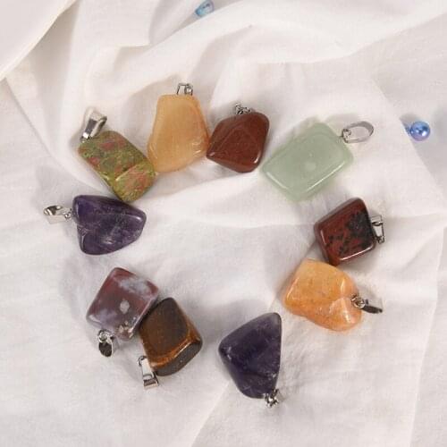 Hot Sale Fashion Assorted Natural Stone Pendants Point Charms For Bracelet Necklace Charm Women Jewelry Randomly 1pc