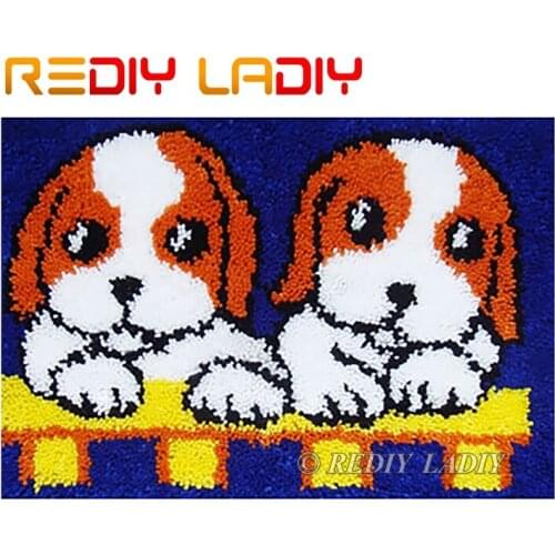 Latch Hook Rug Kits Crocheting Carpet Rug Two Puppy Dog Acrylic Yarn Pre-Printed Canvas Cushion Mat Crochet Wall Tapestry Crafts