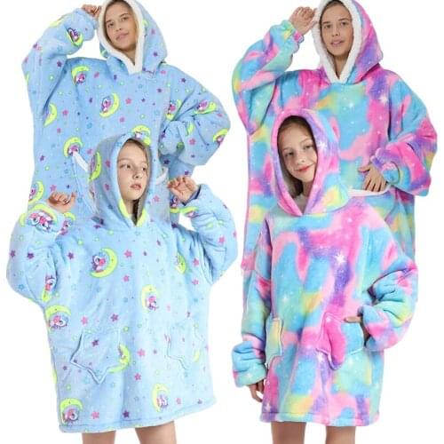 Family Matching Homewear Oversized Hood Sweatshirts Fleece Plush Sherpa Blanket Adult Kids Warm TV Blanket With Sleeve Pullovers