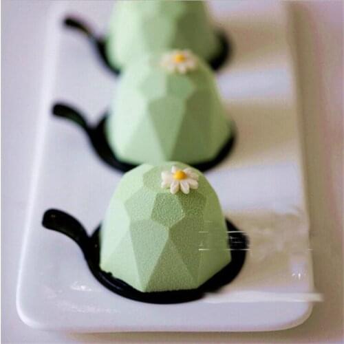 6 Cavity Geometric Gemstone Shape Cake Silicone Mold DIY Mousse Cakes Baking Molds Candle Aromatherapy Decoration Cake Tools