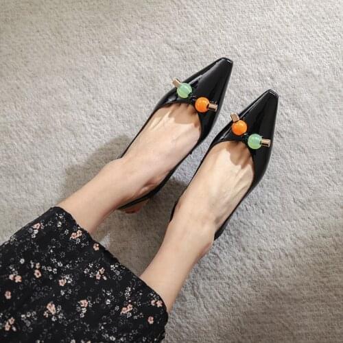 2021 New Spring Pumps Black White Patent Leather Metal Decoration 4.5CM High Heels Square Toe Back Strap Handmade Woman Shoes