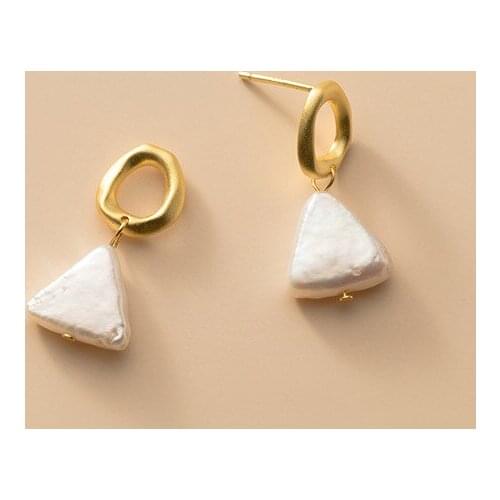 2021 Trendy Design Irregular Ring Triangle Pearl Drop Earrings for Women Elegant 925 Sterling Silver Frosted Ear Jewelry Girls