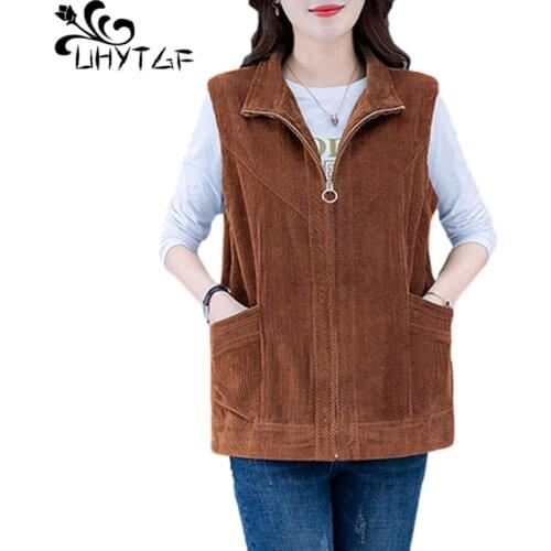 UHYTGF Sleeveless Female Jackets Vintage Corduroy Casual Autumn Winter Vests For Women Korean Loose 4XL Plus Size Waistcoat 1453
