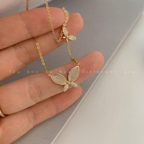 Butterfly Shell Zircon Necklaces For Women Cute Glossy Design Pendant Creativity Beautiful Female Student Birthday Jewelry Gifts