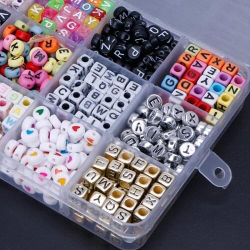 1100PCS Mixed Color Acrylic Alphabet Letters A-Z Cube Beads for Jewelry Making X7JB