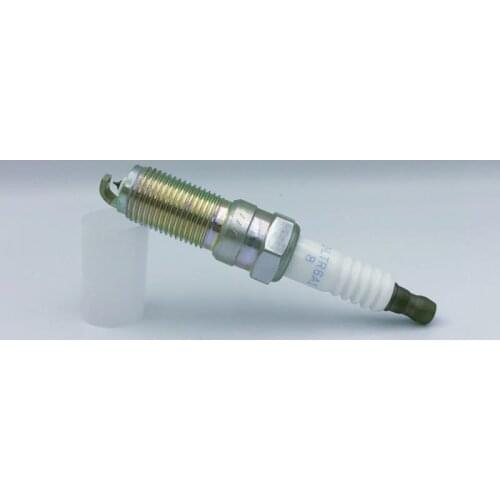 Bid! the Four of You High Quality Metal Cloth for Automobiles, Platinum Buja, Plugpker7a8egs for Audi / Vw / Jetta / Skoda