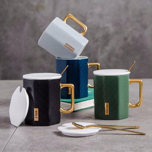 360ml Embossed Offices Ceramic Coffee Mug With Lid Spoon Large Capacity Mugs Creative Personality Coffe Tea Cups Gifts Milk Cup