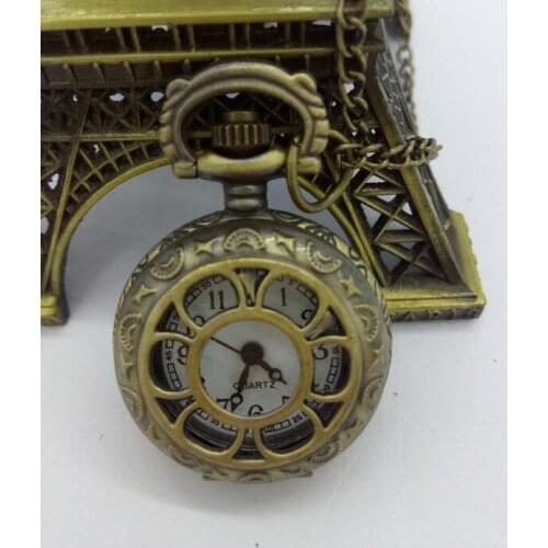 Vintage Fashion quartz sunflower pattern Hollow out pendant bronze gift Necklace pocket watches