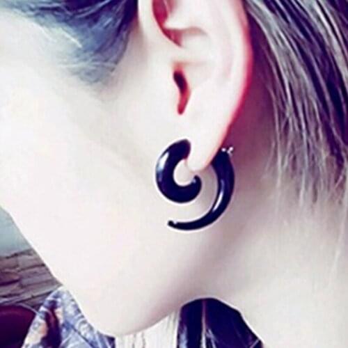 Black Earrings for Women Stainless Steel Horns Shofar Crooked Horns Earrings 2021 Fashion Women Accessory Hoops Clip on Earring