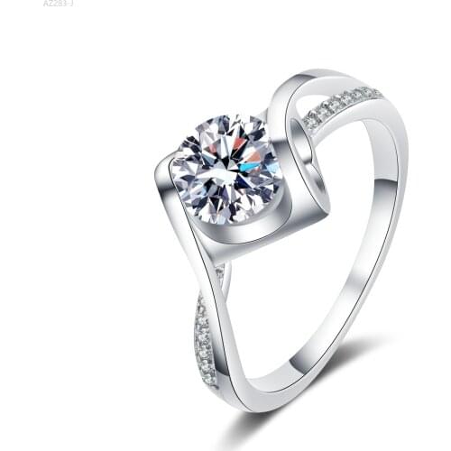Passed Diamond Test Moissanite Ring 0.5-1CT Perfect Cut Rose 925 Sterling Silver Romantic Love Heart Wedding Diamond Rings Gift