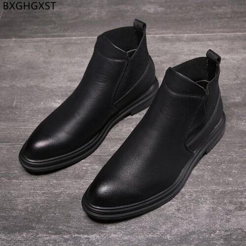 Luxury Designer Boots Man Black Leather Casual Shoes for Man 2021 Chelsea Boots for Men Male Outdoor Shoes Men Ankle Boots Men