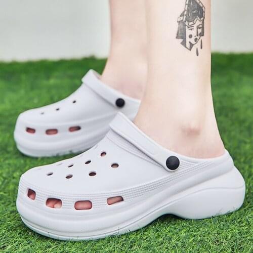 Summer Women Slippers Platform Clogs Outdoor Garden Shoes Female Beach Slippers Pool Sandals Indoor Home Slides Bathroom Mules