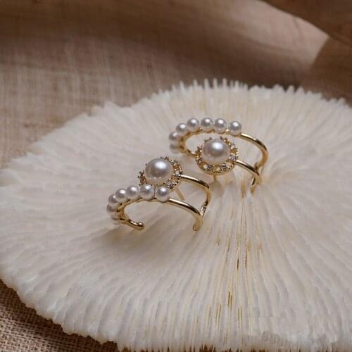 2021 Fashion New Vintage Japan Korean Copper Hoop Earrings For Women Handmade Sweet Simulated Pearl Circle Pin Jewelry