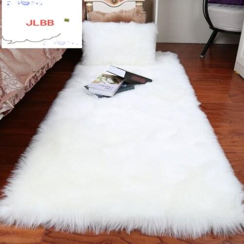 Plush soft European bedroom carpet imitation wool pad long hair bedside bay window cushion sofa cushion white red window carpet