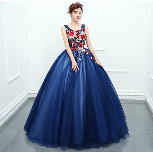 Quinceanera Dress Sleeveless Scalloped Neck Gold Party Dress Ball Gown Vintage Lace Quinceanera Dresses Vestidos 2021 Customize