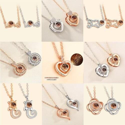 MIS JQYRIA Gold Pendants