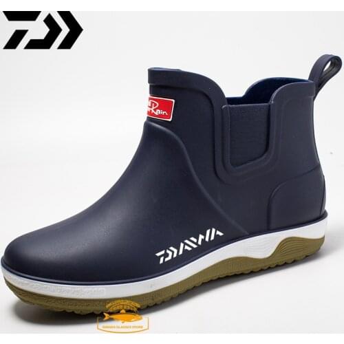 Daiwa New Fashion Waterproof Non-slip Mens Rain Boots Fishing Short Tube Fishing Rain Boots Car Wash Water Shoes Rubber Shoes