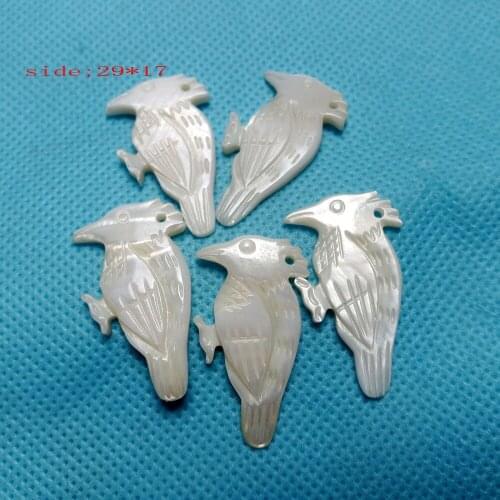 Wholesale natural pendant abalone shell pendant bird pendant lively Hippocampus pendants