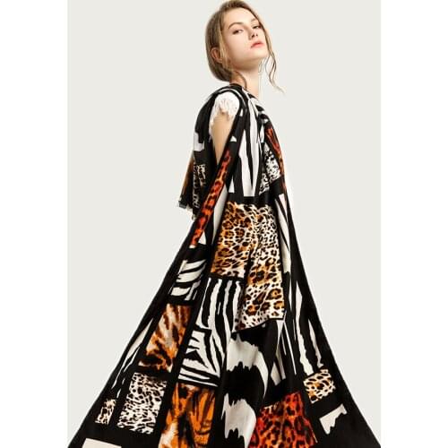 Autumn Luxury Print Scarf Hijab for Women Warm Neck Scarf Bright Leopard Foulard Stole [6777]