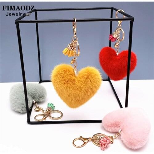 FIMAODZ Charm Heart Keychain Red Blue Pink Plush Heart Pendant 9cm Bag Car Key Chain Ring for Women Lady Decorations