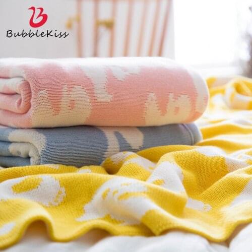 Bubble Kiss Throw Blanket Nordic Style Cotton Cartoon Knitted Blanket For Children Double-Sided Office Available For Lunch Break
