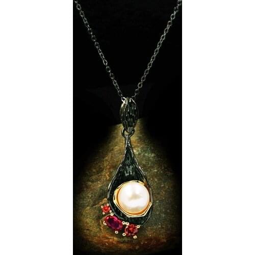 Luxury Female White Pearl Pendant Necklace Charm 14KT Black Gold Chain Necklaces For Women Cute Crystal Gourd Wedding Necklace