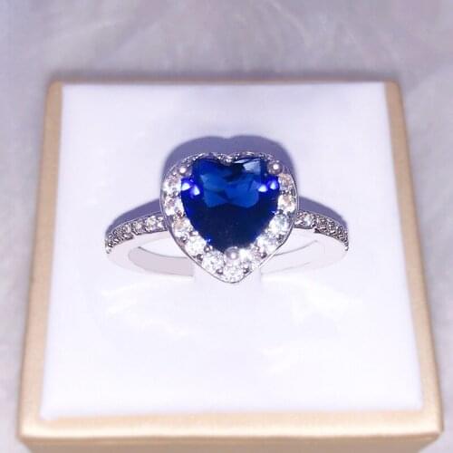 Act The Role Ofing New Hot Love Sapphire Ring Wholesale Jewelry Female