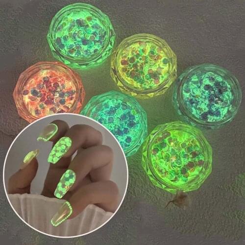 Holographic 3D Glitter Luminous Nail Art Sequins Ultra-thin Luminous Nail Glitter Flakes Glow In Dark Manicure
