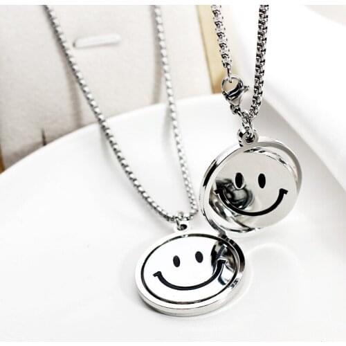 Titanium steel pendant necklace personalized rotating smile Necklace mens and womens hip hop long 2020 new jewelry necklace