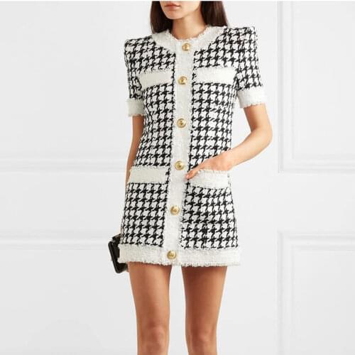 2019 Newest Women Fashion Mini Dress Plaid Pattern Short Sleeve High Quality O-neck Dresses Causal Female Buttons Mini Dress