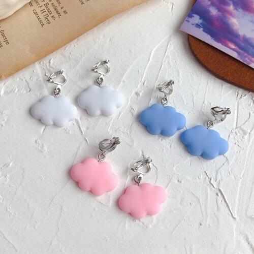 2021 Fashion Cute Summer Drop Earrings Women Girl White Pink Sky Blue Resin Cloud Ear Hook Ear Clips Sweet Punk Creative Jewelry