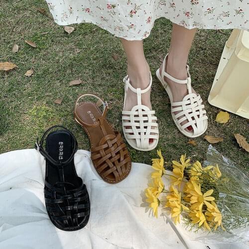 Round Toe Thick Bottom Rome Sandals Mules Shoes Women Black White Hollow Out Weave Leather Shoes Casual Beach Flat Shoes Woman