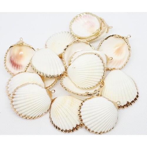 5Pcs Natural Shell Pendant White Color Handicraft Scallops Gilded Edge Accessories Size 30*40mm DIY Earrings For Jewelry Making