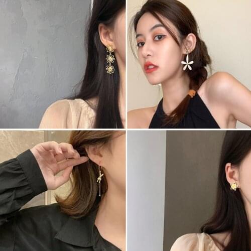 2021 New Long Crystal Flower Dangle Earrings for Women Wedding Drop Earrings Korean Fashion Jewelry Gifts
