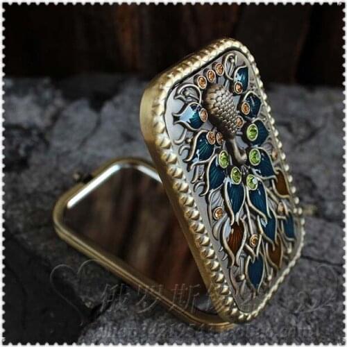 Beautiful Peacock Mirror Birthday Gift Creative Festival Magnification Folding Metal Cosmetic Mirror Antique Beauty Mirror 355