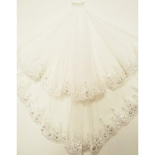 In Stock Ivory White Two Layers Tulle Beaded Sequins Lace Edge Wedding Veil Short Bridal Veil Wedding Accessories