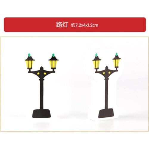 P166 3pcs Street Lights Traffic Track Game Essential Scene Accessories Applicable to All Train