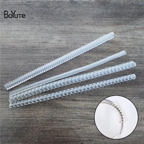 BoYuTe (10 Pieces/Lot) Transparent Invisible Plastic Ring Size Adjuster for Loose Rings Diy Jewelry Accessories