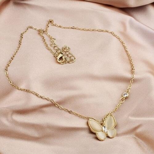 Butterfly Pendant Necklace Womens Gold Color Short Necklace Temperament Fashion Jewelry Wholesale